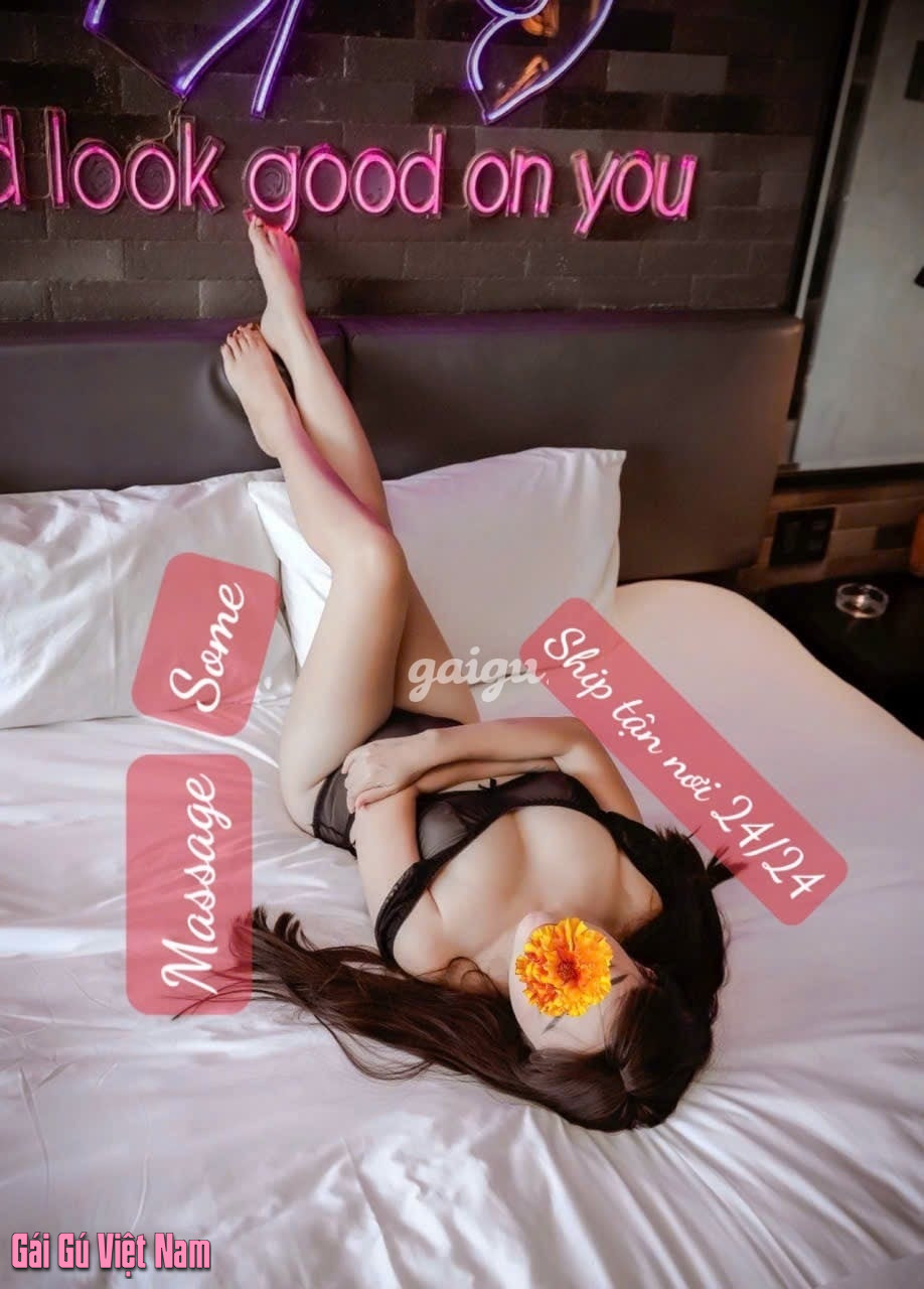Kiểu Oanh ,Gái Dâm,Bím Khít,Nhiều Nước