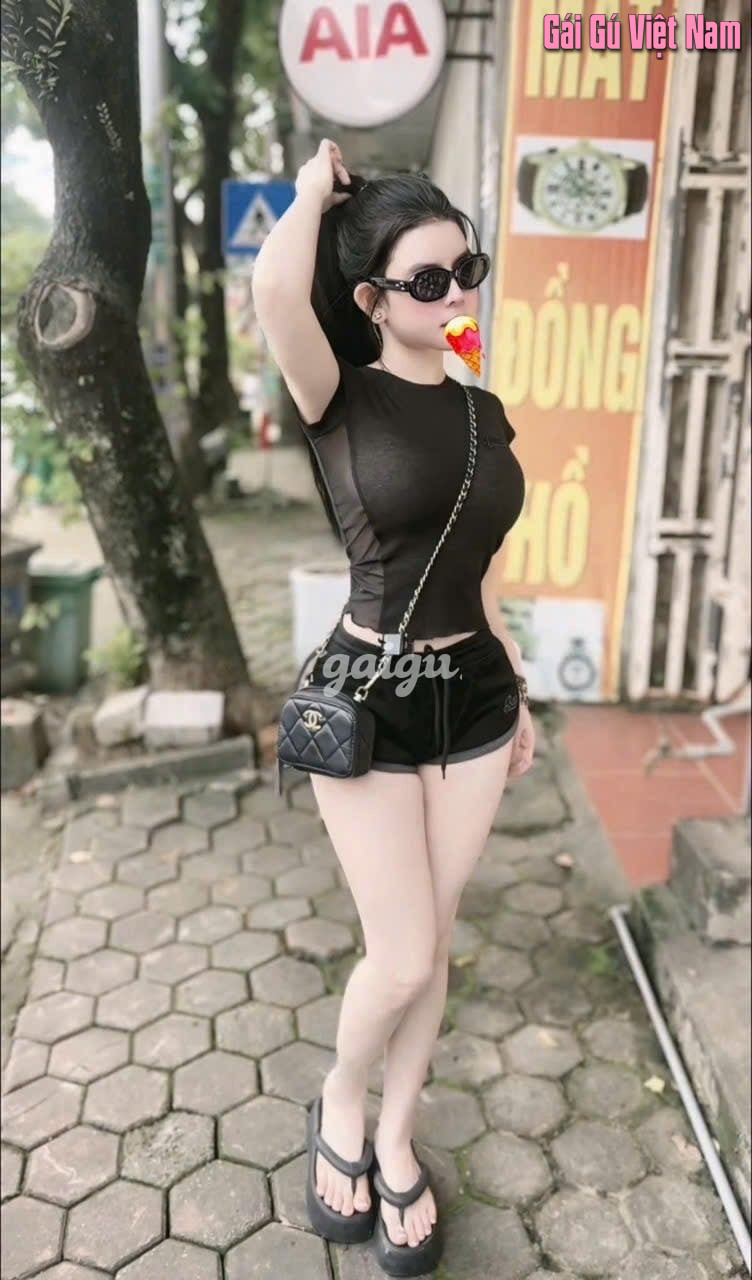 ÁI NHƯ 2k – XINH DÂM – VÚ BÍM ĐẸP TUYỆT VỜI – E HÀNG TÌNH CẢM LÀM TÌNH CỰC CHU ĐÁO