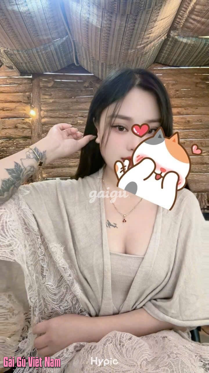 ❤️BÉ NHI❤️ – EM TEEN XINH XẮN ,DA TRẮNG, VÚ TO NGOAN HIỀN
